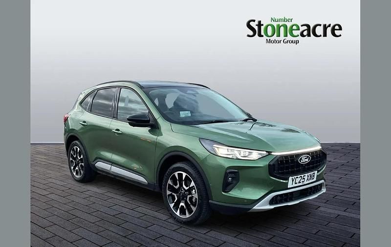 Green Used 2025 Ford Kuga Active SUV | £24,995 (Super price) - Image 1/4