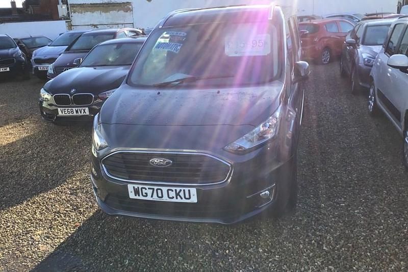 Grey Used 2020 Ford Grand Tourneo Connect Titanium MPV | £15,995 (Fair price) - Image 1/1
