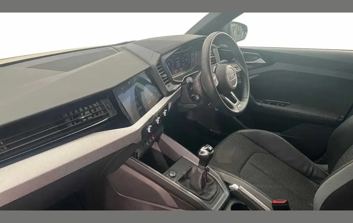 Used Audi A1 S-Line 94 HP (69 kW) 2019 Grey SUV