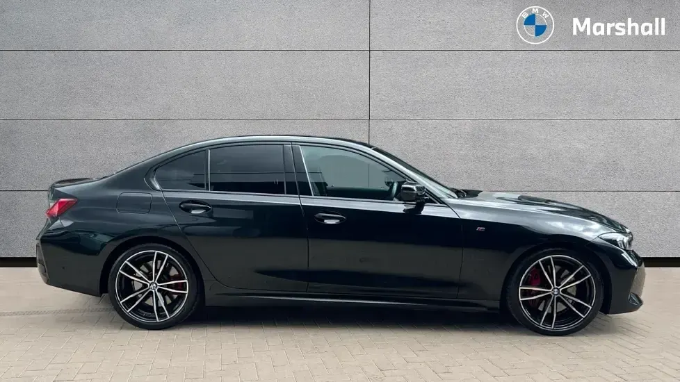 Used BMW 320 M Sport 184 HP (135 kW) 2024 Black sapphire Sedan