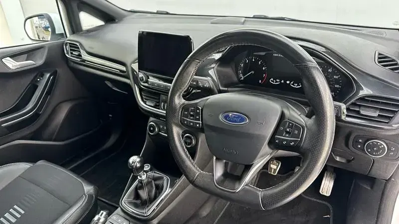 Used Ford Fiesta ST-Line X 125 HP (91 kW) 2018 White Hatchback