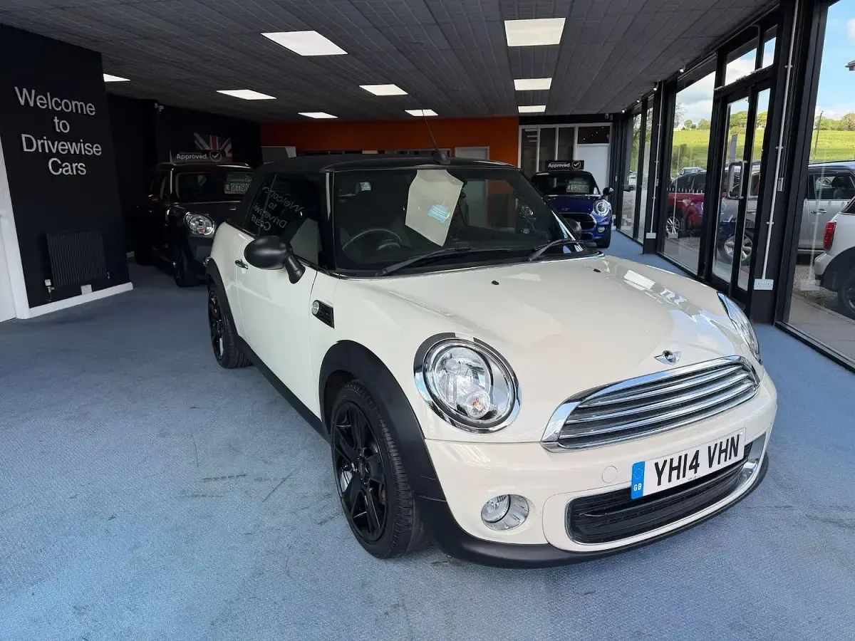 Used Mini ONE 2014 White Hatchback
