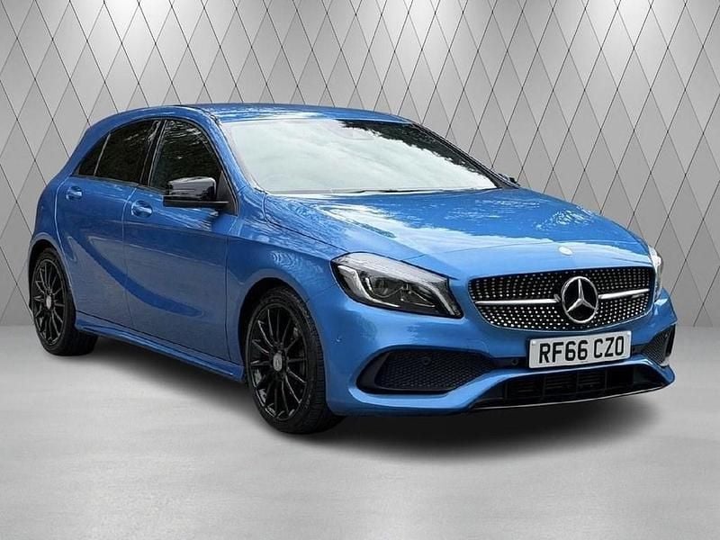 Used Mercedes A200 AMG line 2016 Blue Hatchback