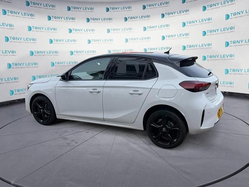 Used Vauxhall Corsa Edition 99 HP (72 kW) 2022 White Hatchback