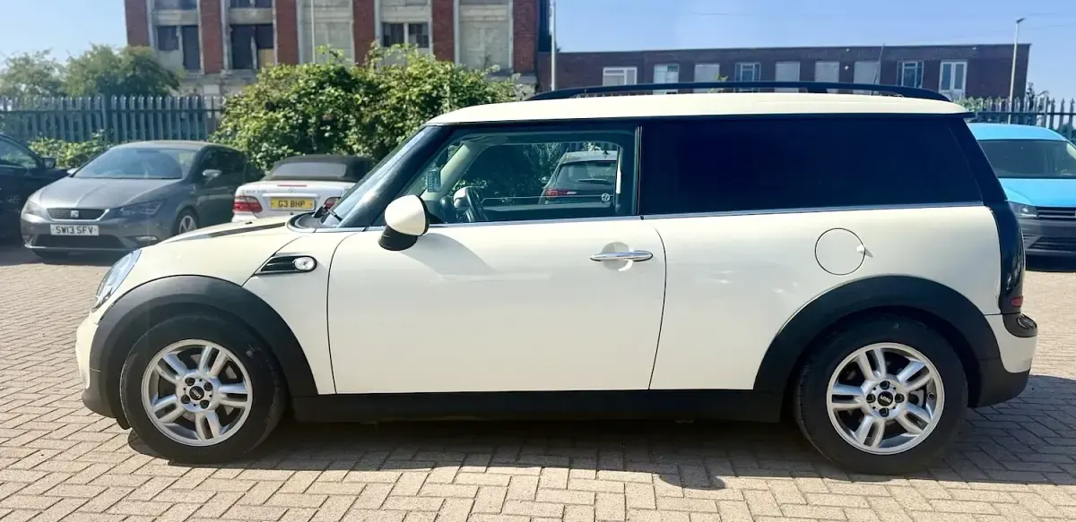 Used Mini One Clubman 2014 White Estate