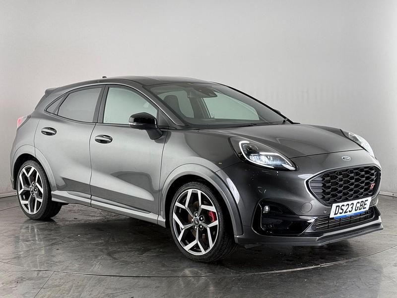 Usado Ford Puma ST 200 HP (147 kW) 2023 Cinzento Citadino