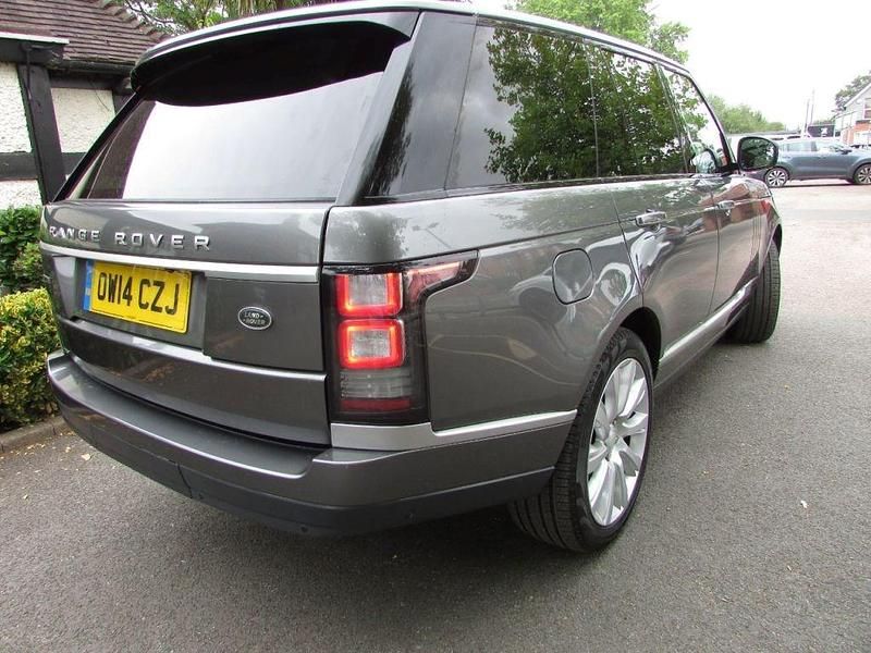 Begagnad Land Rover Range Rover Autobiography 2014 Grå SUV