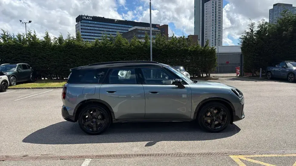 New Mini Countryman 168 HP (123 kW) 2025 Green SUV