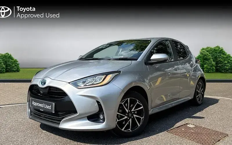Used Toyota Yaris Design 116 HP (85 kW) 2026 Hatchback