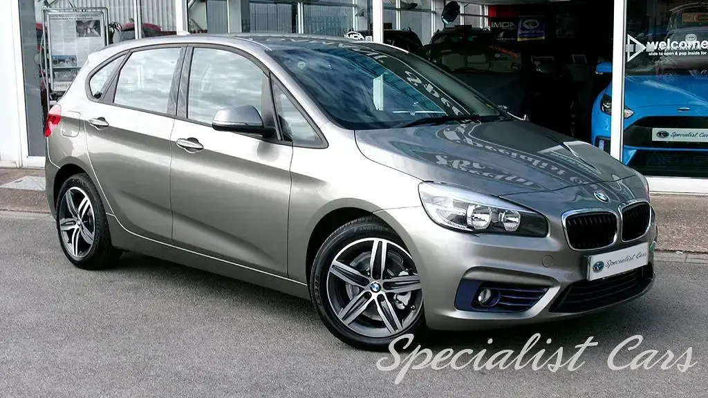 Used BMW 218 Sport Line 150 HP (110 kW) 2016 Glacier silver MPV