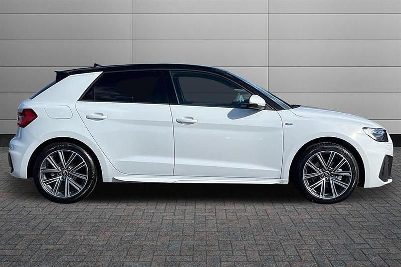 Used Audi A1 S-Line 116 HP (85 kW) 2025 Unknown SUV
