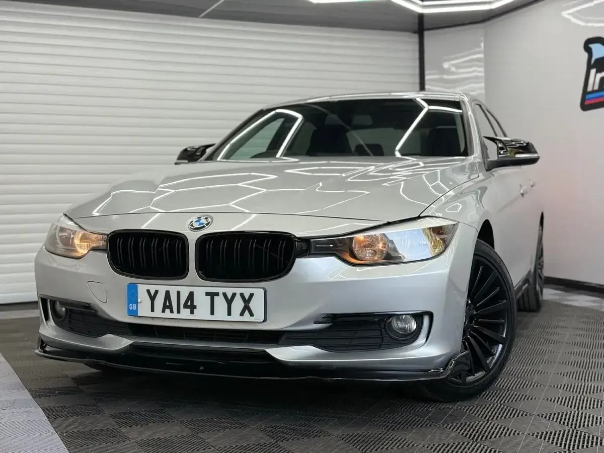 Used BMW 320 Luxury Line 2014 Silver Sedan