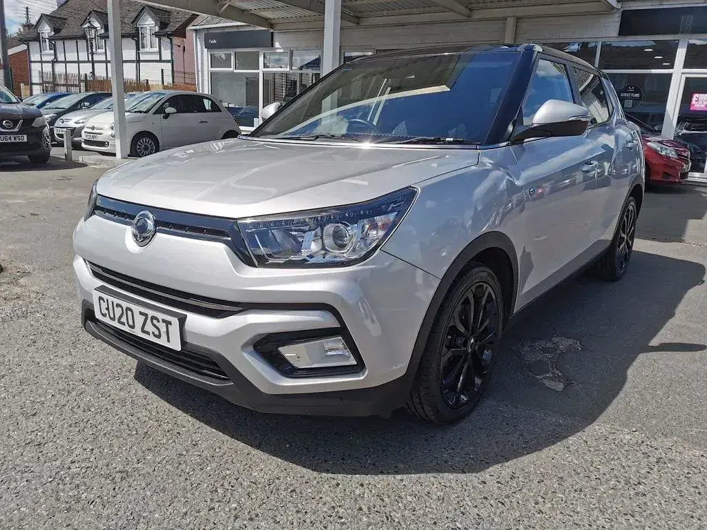 Used SsangYong Tivoli 136 HP (100 kW) 2020 Silver SUV