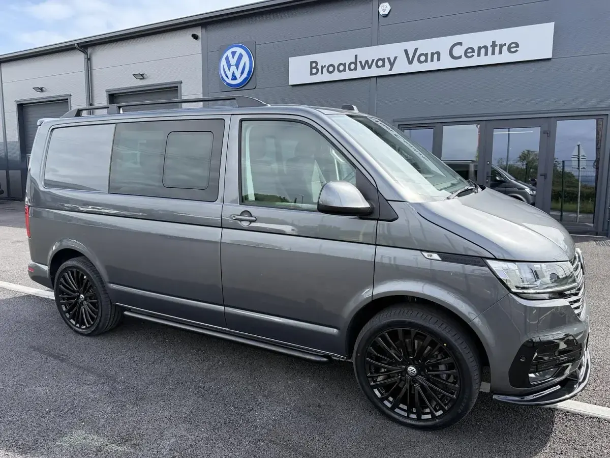 Used VW Transporter Highline 2023 Grey Van