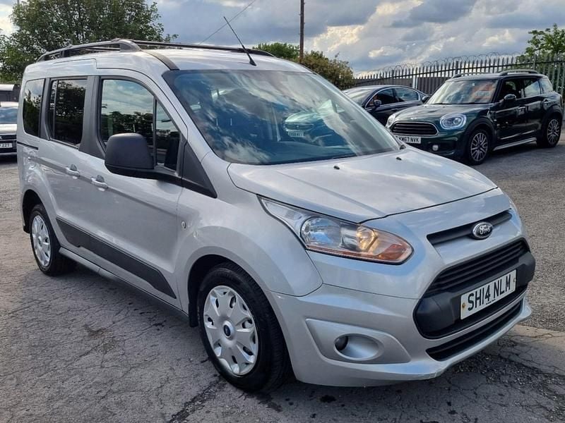 Silver Used 2014 Ford Tourneo Connect Zetec MPV | £6,995 (Fair price) - Image 1/4
