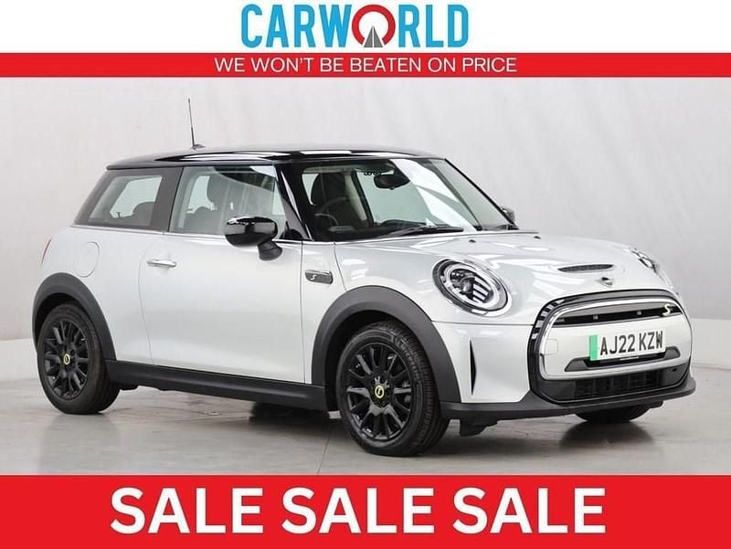 Silver Used 2022 Mini Cooper SE Hatch Hatchback | £11,700 (Good price) - Image 1/3
