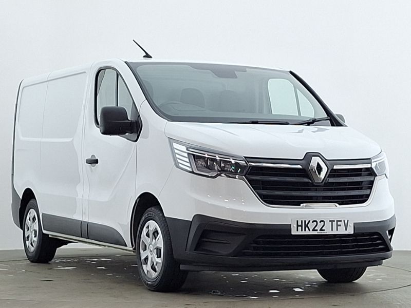White Used 2022 Renault Trafic Business Van | £14,498 (Fair price) - Image 1/4