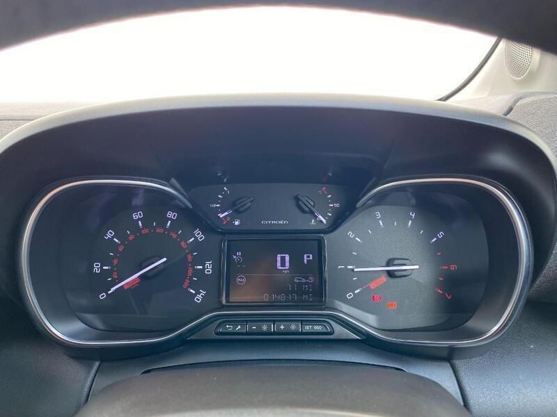 Black Used 2024 Citroën C3 Aircross PureTech SUV | £17,995 (Fair price) - Image 1/4