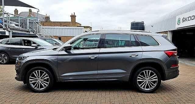 Used Skoda Kodiaq LAURIN & KLEMENT 196 HP (144 kW) 2023 Graphite grey metallic SUV