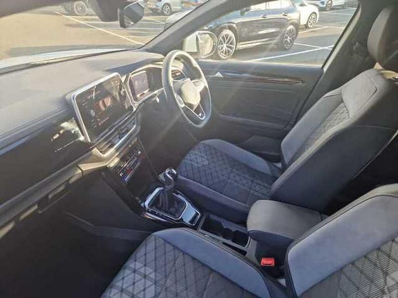 Usado VW T-Roc 190 HP (139 kW) 2022 SUV