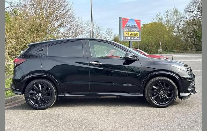 Used Honda HR-V Sport 182 HP (133 kW) 2019 Crystal black SUV
