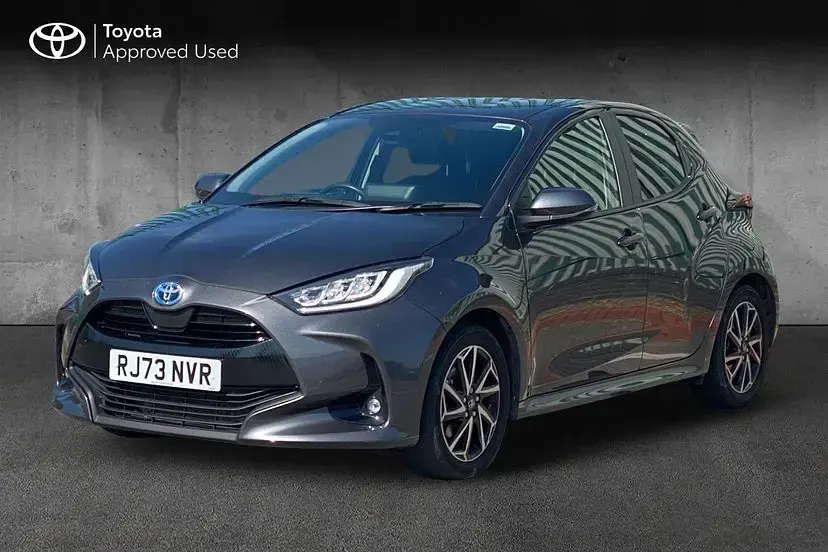 Used Toyota Yaris Design 116 HP (85 kW) 2023 Grey Hatchback