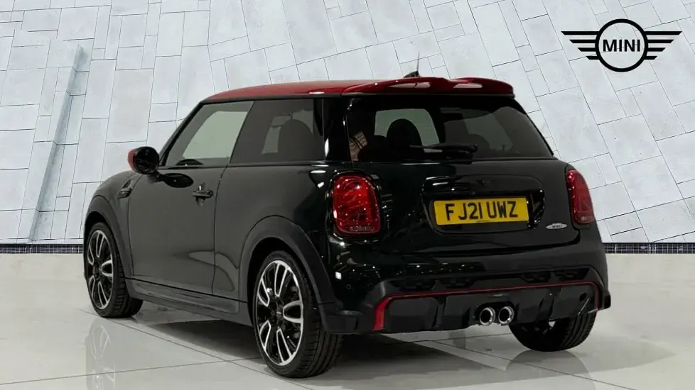 Używany Mini John Cooper Works Hatch 228 KM (167 kW) 2021 Zielony Hatchback