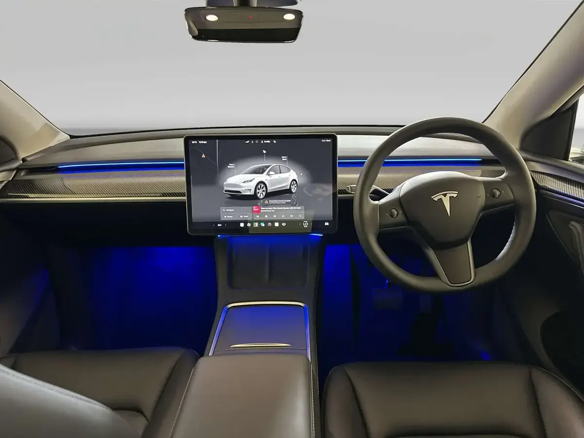 Used Tesla Model Y Long Range AWD 282 kW (384 HP) 2022 White SUV