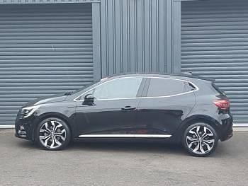 Used Renault Clio V Techno 145 HP (106 kW) 2022 Black Hatchback