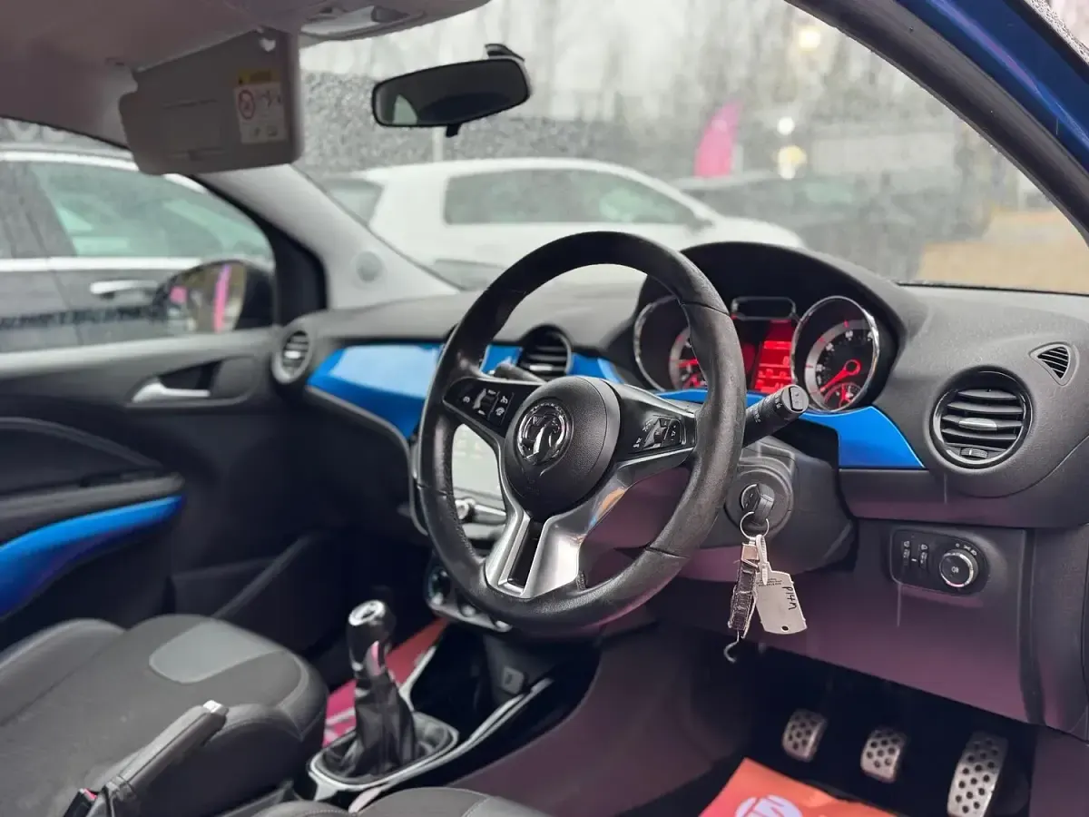 Used Vauxhall Adam S 70 HP (51 kW) 2016 Blue Hatchback