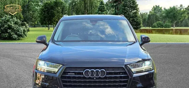 Used Audi Q7 S-Line 252 HP (185 kW) 2017 Black SUV