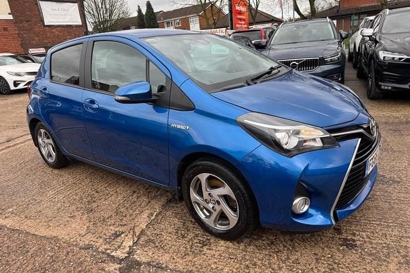 Used Toyota Yaris Hybrid 2016