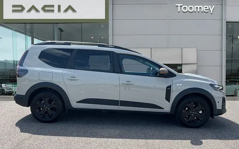 New Dacia Jogger Extreme 158 HP (116 kW) 2026 MPV