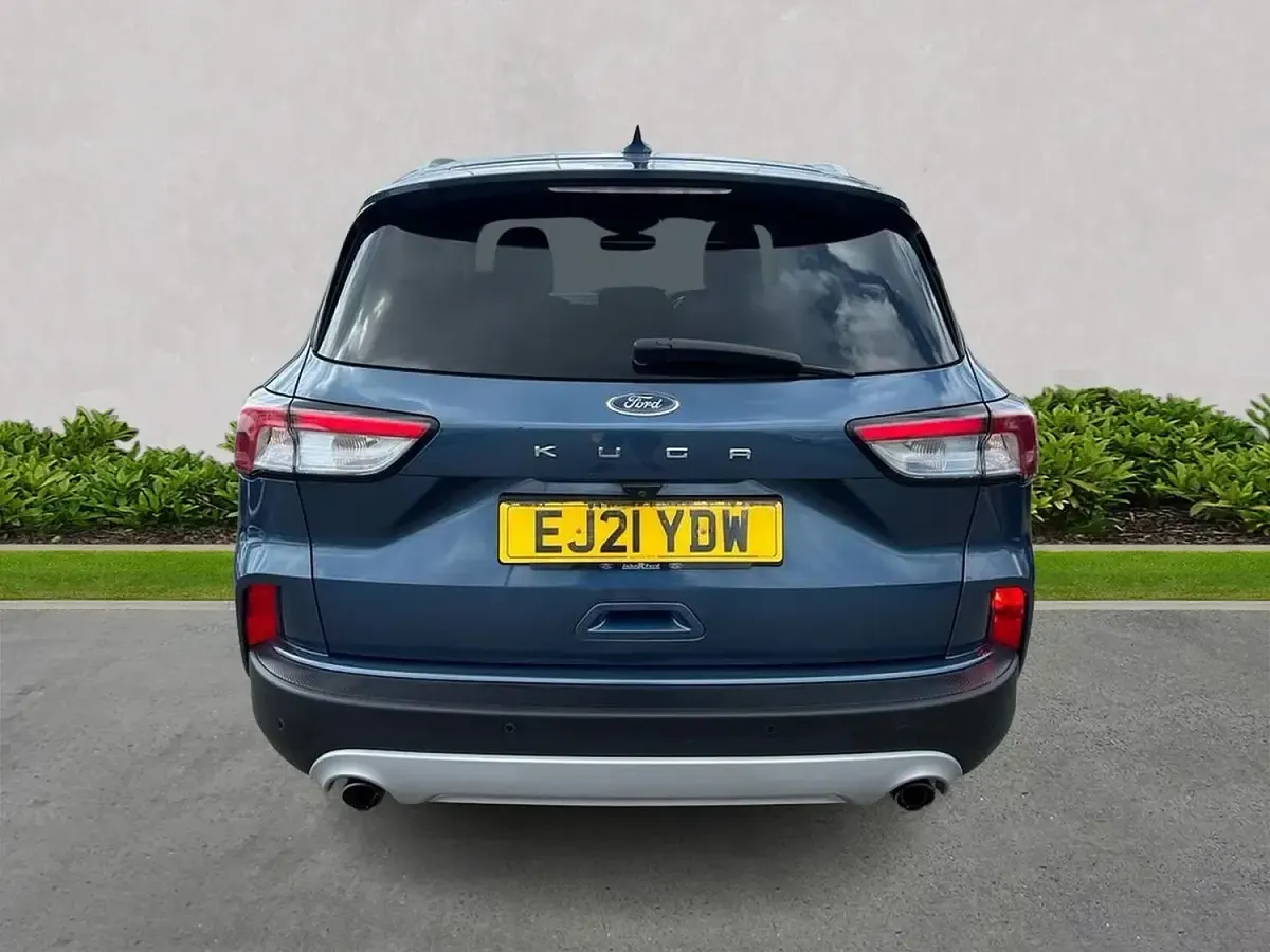 Used Ford Kuga Titanium 120 HP (88 kW) 2021 Blue SUV