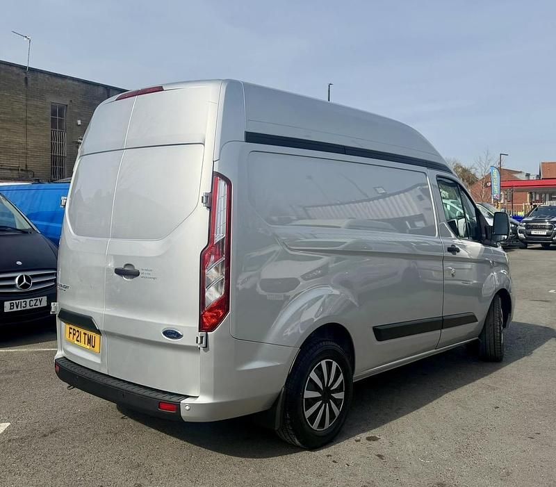 Used Ford Transit Custom Trend 105 HP (77 kW) 2021 Silver Van
