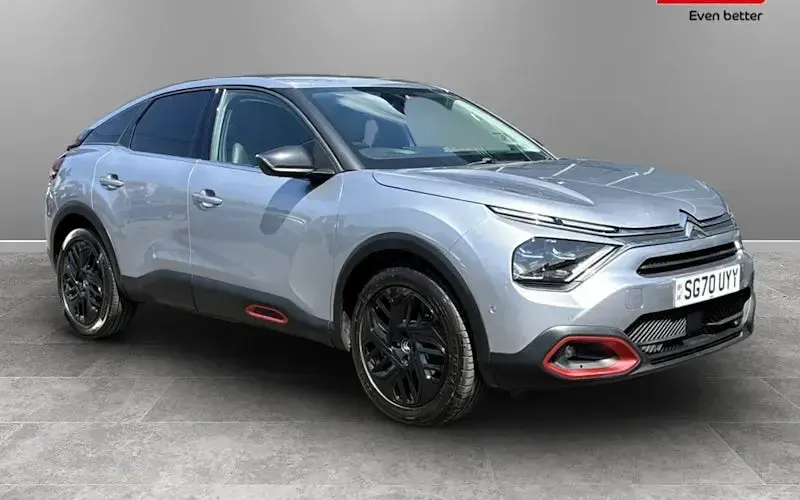 Used Citroën C4 Shine 131 HP (96 kW) 2023 SUV