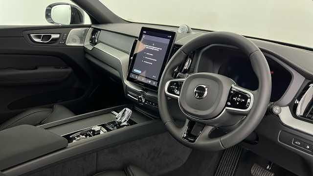 New Volvo XC60 Ultra 449 HP (330 kW) 2026 SUV