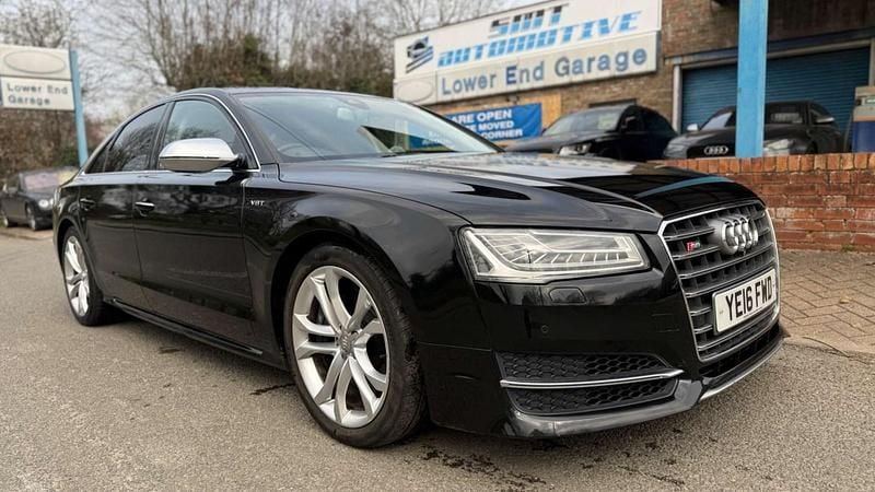 Used Audi S8 Basis 520 HP (382 kW) 2016 Black Sedan