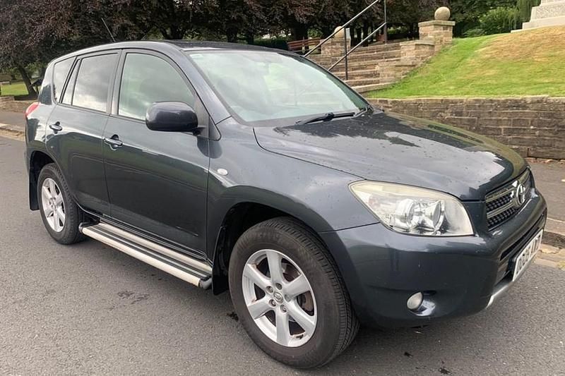 Grey Used 2008 Toyota RAV4 SUV | £2,995 (Good price) - Image 1/1