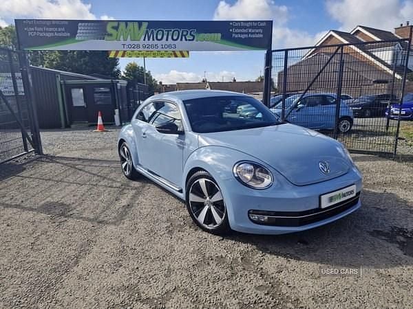 Blue Used 2014 VW Beetle Sportline Hatchback | £8,495 (Fair price) - Image 1/4