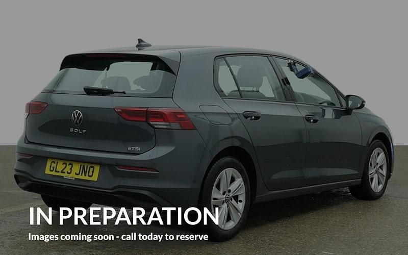 Used VW Golf VIII Life 150 HP (110 kW) 2023 Grey Hatchback