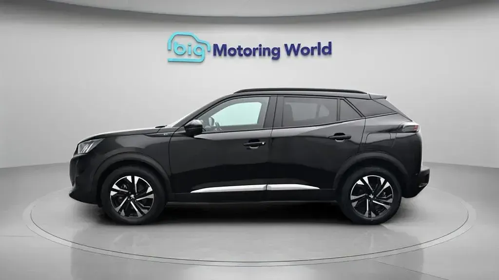 Used Peugeot e-2008 GT 100 kW (136 HP) 2023 SUV