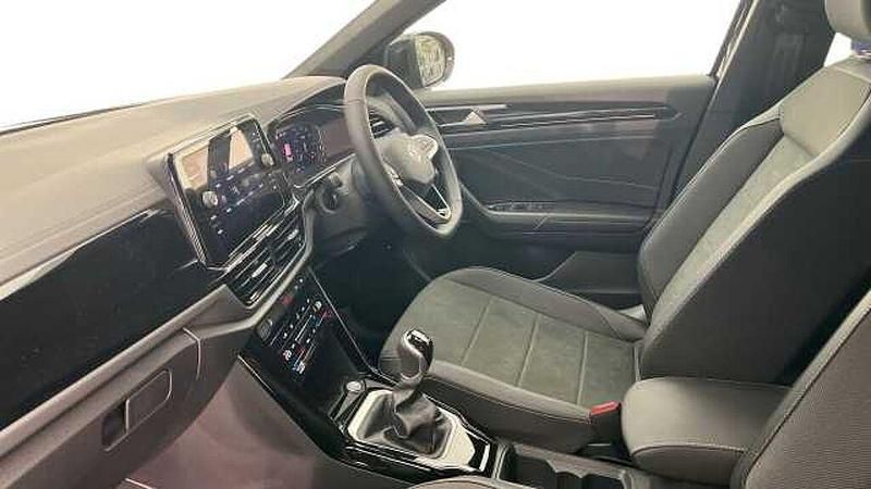 New VW T-Roc 150 HP (110 kW) 2026 SUV