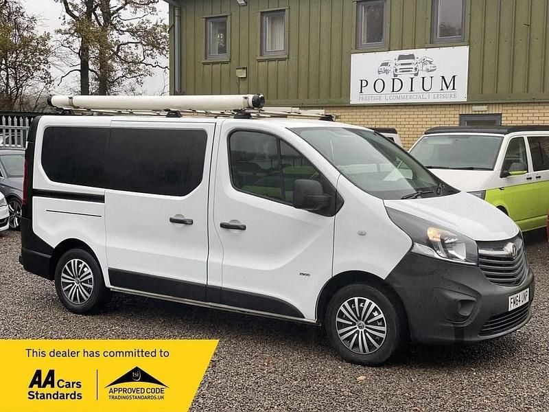 Used Vauxhall Vivaro S 2015 White
