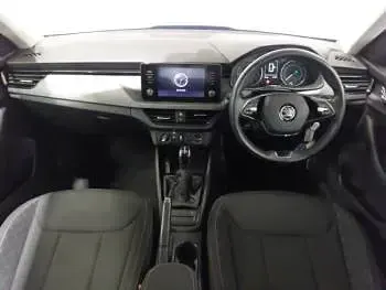 Usado Skoda 110 R SE 110 CV (80 kW) 2022 Azul Utilitario