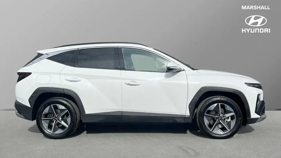Used Hyundai Tucson Premium 252 HP (185 kW) 2025 White SUV