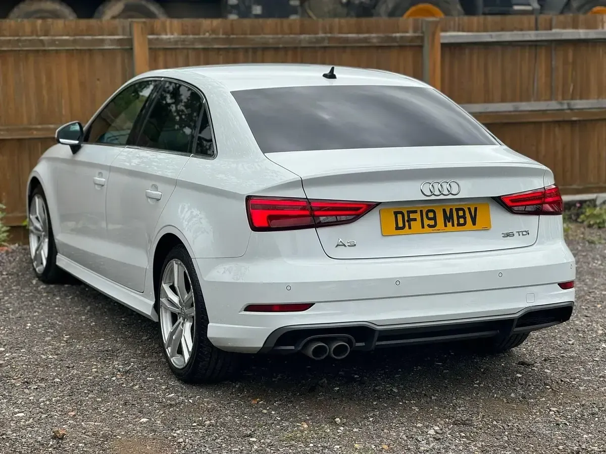 Used Audi A3 S-Line 150 HP (110 kW) 2019 White Sedan