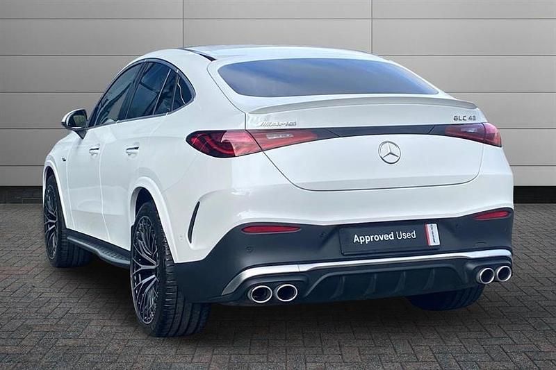 Used Mercedes GLC43 AMG Premium Plus 421 HP (309 kW) 2025 White Estate