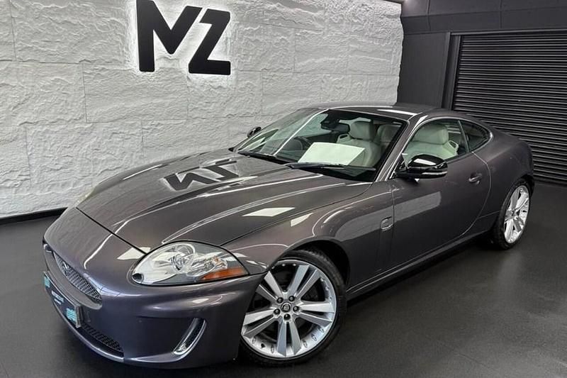 Used Jaguar XK Portfolio 385 HP (283 kW) 2010 Grey Coupe