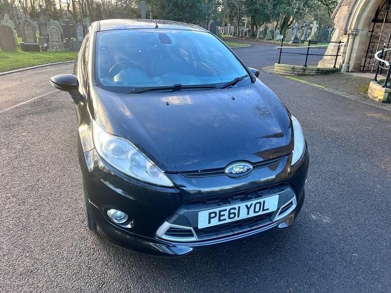 Used Ford Fiesta Titanium 2011 Black Hatchback